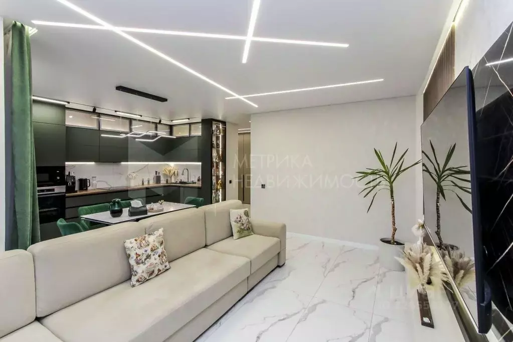 2-к кв. Тюменская область, Тюмень ул. Пожарных и Спасателей, 14 (88.0 ... - Фото 1