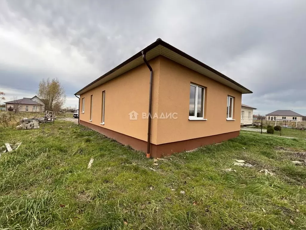 Дом в Калининградская область, Гурьевский муниципальный округ, пос. ... - Фото 1