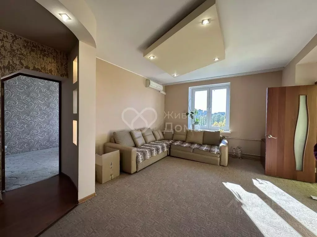 2-к кв. Волгоградская область, Волгоград ул. Космонавтов, 19 (66.2 м) - Фото 1