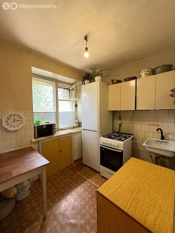2-комнатная квартира: Курган, улица Ленина, 48А (46 м) - Фото 0