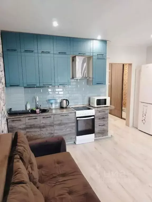 Студия Тюменская область, Тюмень ул. Федюнинского, 64 (38.0 м) - Фото 1