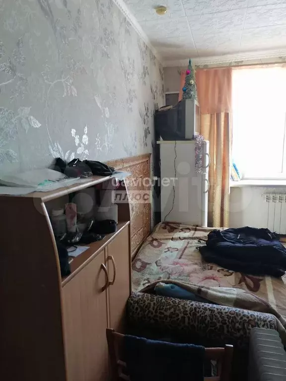 Комната 16,8 м в 1-к., 4/10 эт. - Фото 1