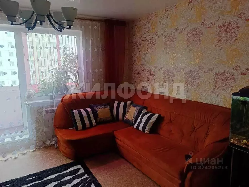 4-к кв. Новосибирская область, Новосибирск Киевская ул., 18/1 (82.1 м) - Фото 1