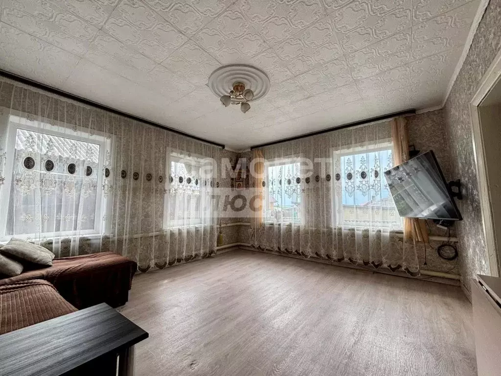 Дом в Кемеровская область, Ленинск-Кузнецкий пер. Седова, 6 (41 м) - Фото 0