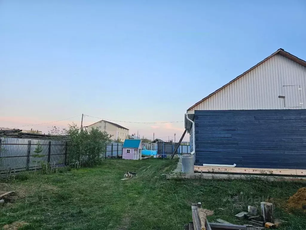 Дом в Саха (Якутия), Якутск ул. Олега Кошевого (83 м) - Фото 1