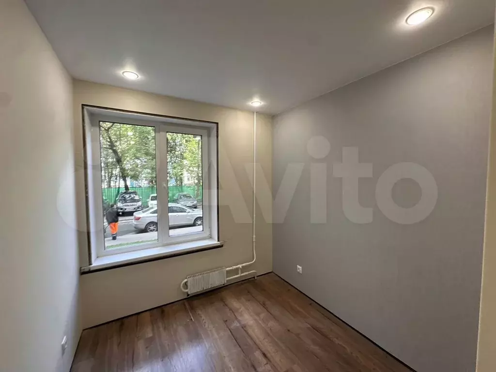 Квартира-студия, 10,1 м, 1/9 эт. - Фото 1