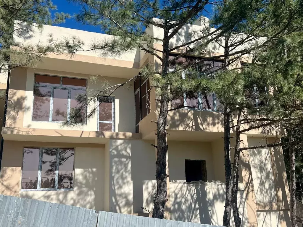 Дом в Крым, Ялта муниципальный округ, Гаспра пгт ул. Горького (255 м) - Фото 1