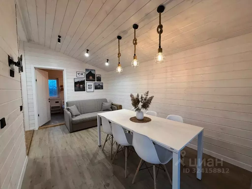 Дом в Саратовская область, Хвалынск ул. Российской Республики, 1Я/1 ... - Фото 1