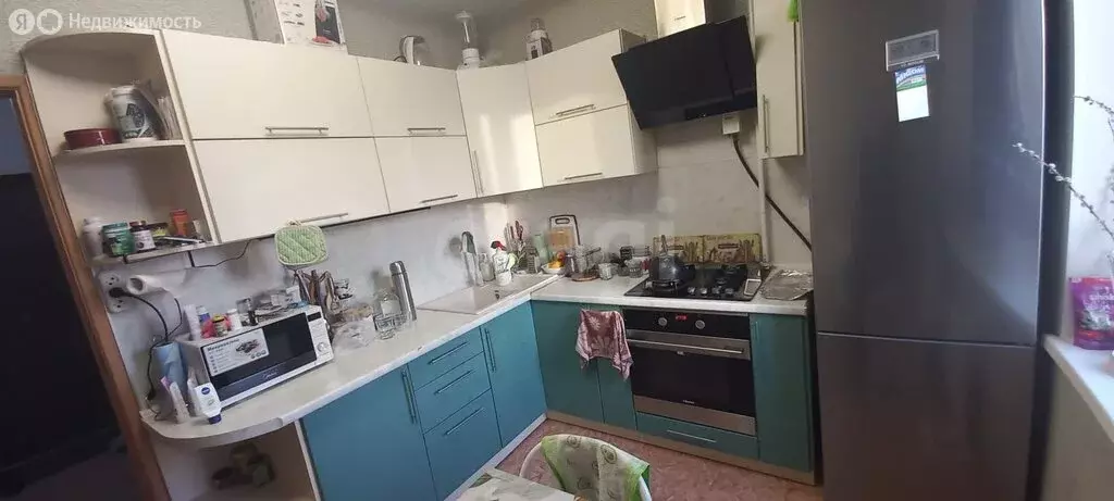 2-комнатная квартира: Омск, 21-я Амурская улица, 4 (56 м) - Фото 2