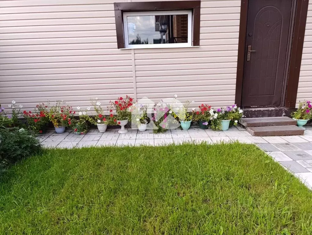 Таунхаус в Новосибирская область, Бердск ул. Алмазная, 4 (66 м) - Фото 2