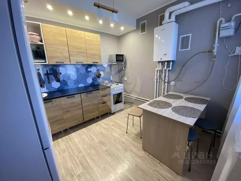 Дом в Белгородская область, Старый Оскол Казацкий мкр,  (33 м) - Фото 1