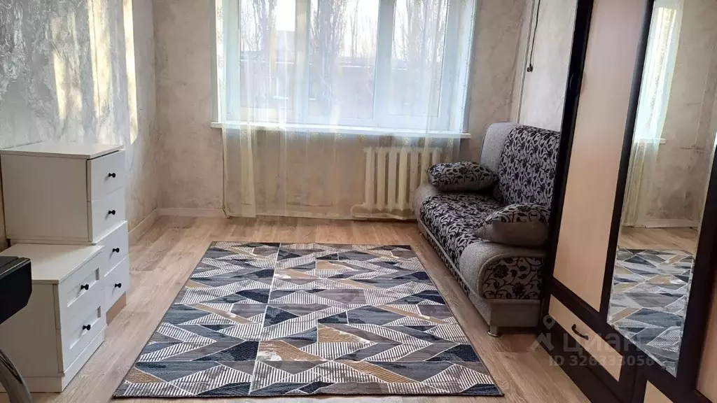 Комната Воронежская область, Воронеж ул. Молодогвардейцев, 14 (18.2 м) - Фото 1