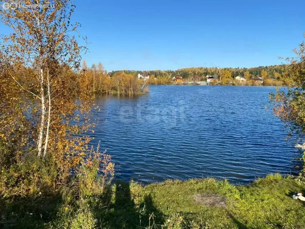 Участок в село Смоленщина, Дорожная улица (16 м) - Фото 1