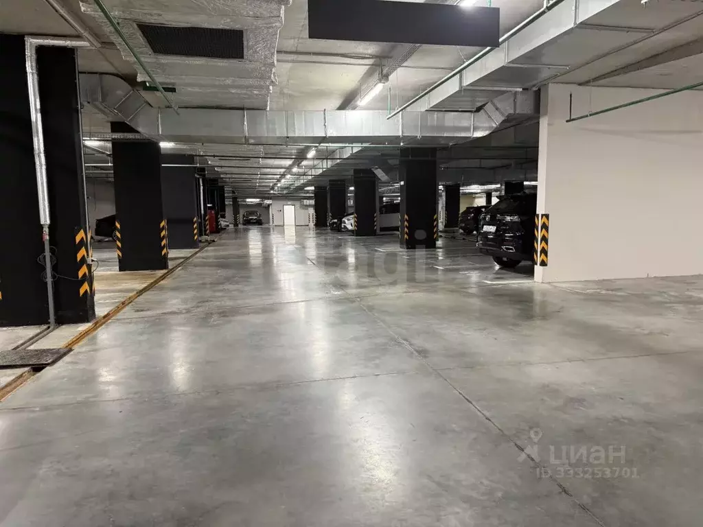 Гараж в Тюменская область, Тюмень ул. Разведчика Кузнецова, 7 (13 м) - Фото 1