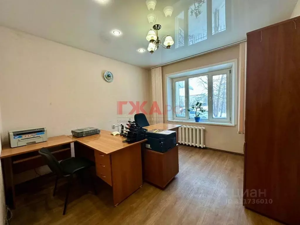 Помещение свободного назначения в Саха (Якутия), Нерюнгри просп. ... - Фото 1