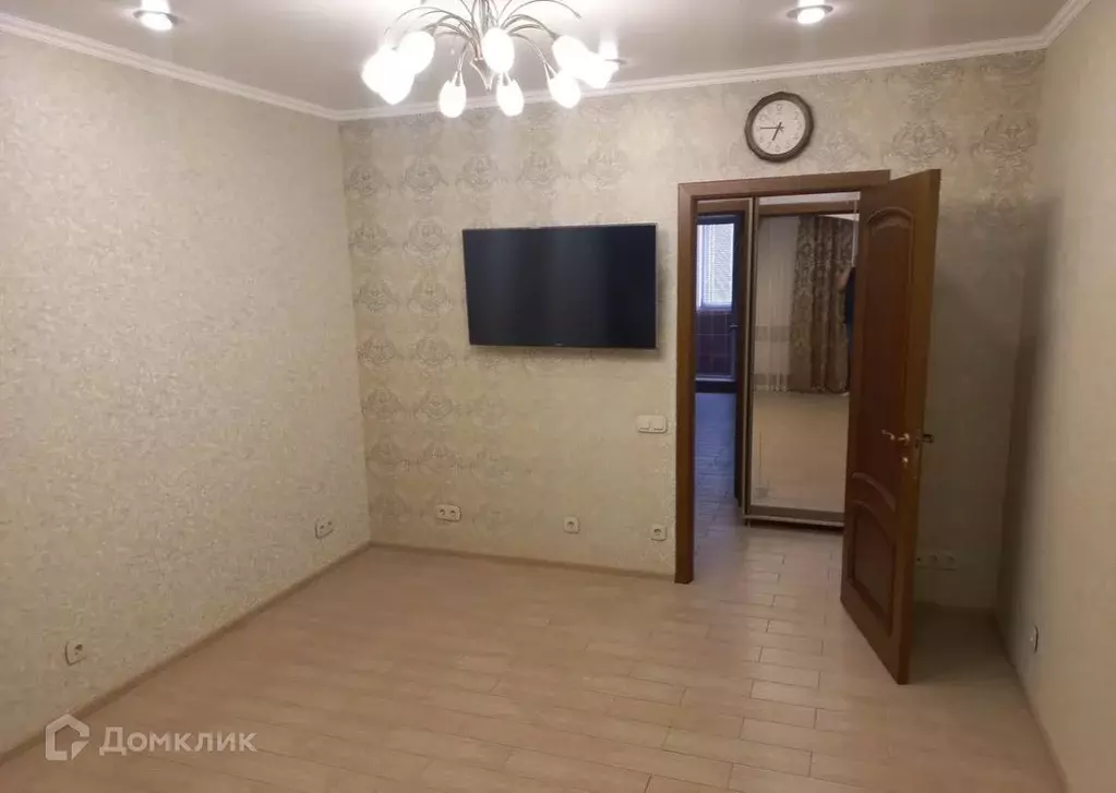 Продаётся 4-к квартира, 72.8 м - Фото 1