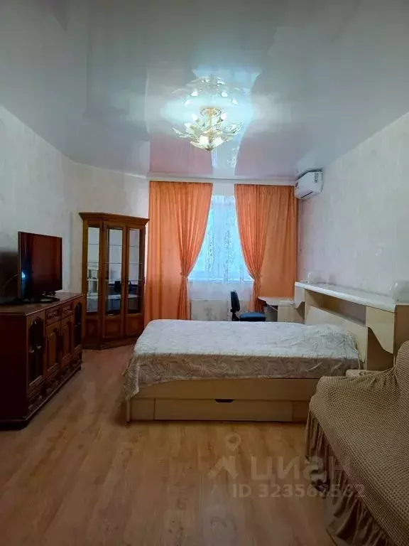 1-к кв. Свердловская область, Екатеринбург ул. 8 Марта, 171 (49.0 м) - Фото 0