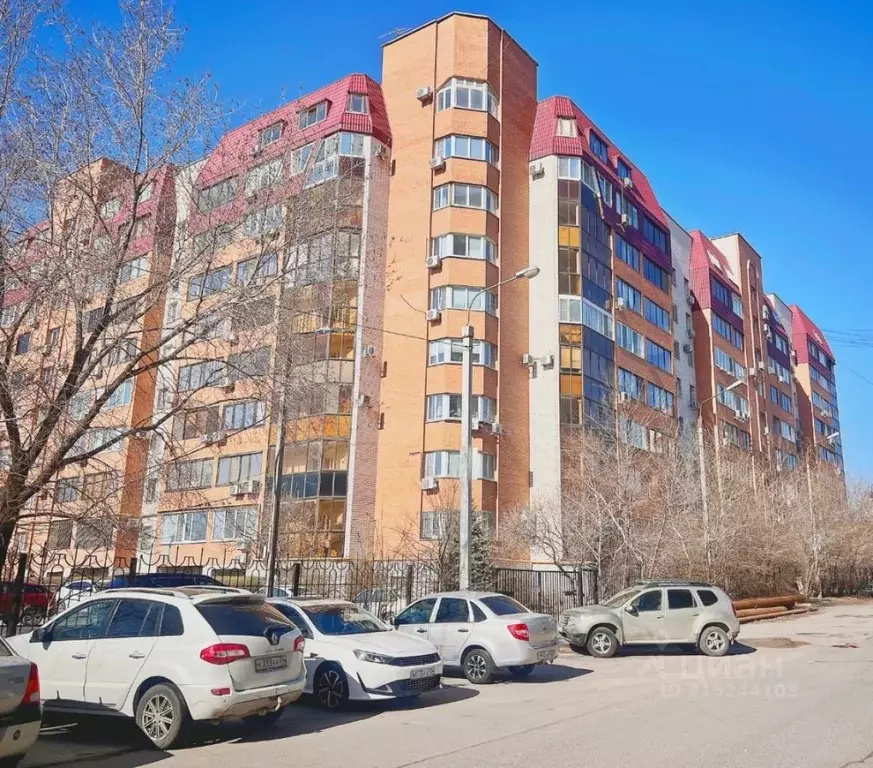 4-к кв. Волгоградская область, Волгоград ул. Огарева, 1 (183.0 м) - Фото 0