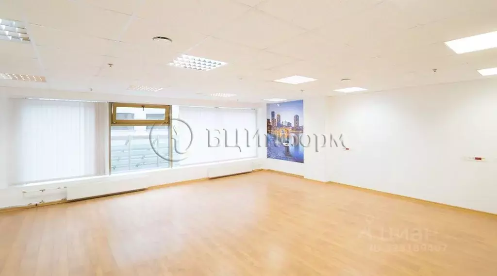 Офис в Санкт-Петербург пл. Александра Невского, 2Е (47 м) - Фото 1