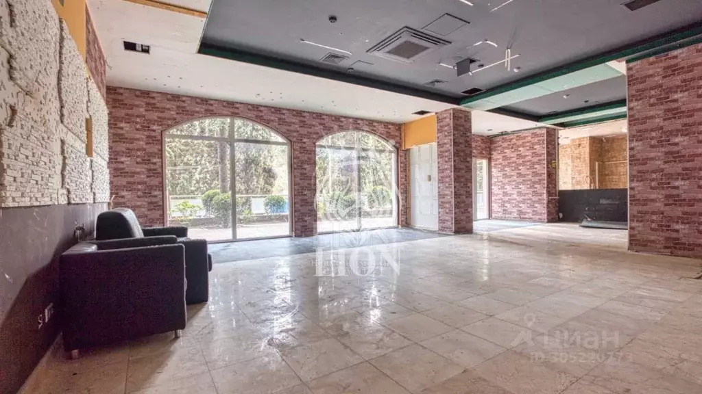 Помещение свободного назначения в Крым, Алушта ул. Краснофлотская, 1к9 ... - Фото 2