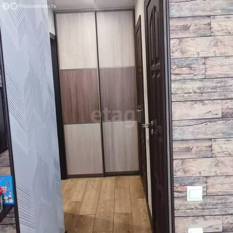 2-комнатная квартира: Новокузнецк, улица 40 лет Победы, 25 (53 м) - Фото 2