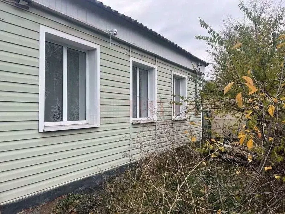 Дом в Белгородская область, Старый Оскол ул. Островского (65 м) - Фото 1