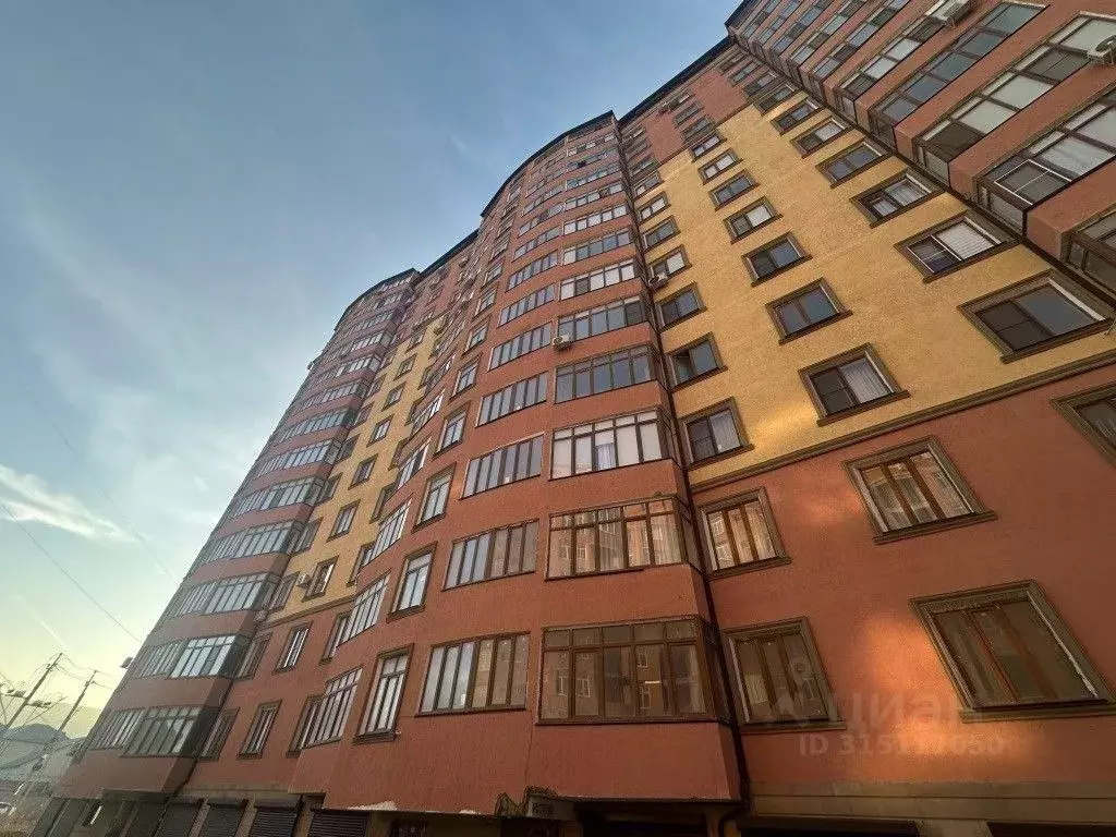 2-к кв. Дагестан, Махачкала ул. Хаджи Булача (79.0 м) - Фото 0