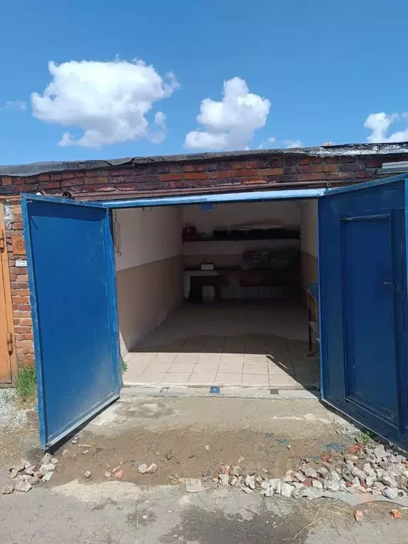 Гараж в Омская область, Омск ул. 3-я Молодежная (18 м) - Фото 1
