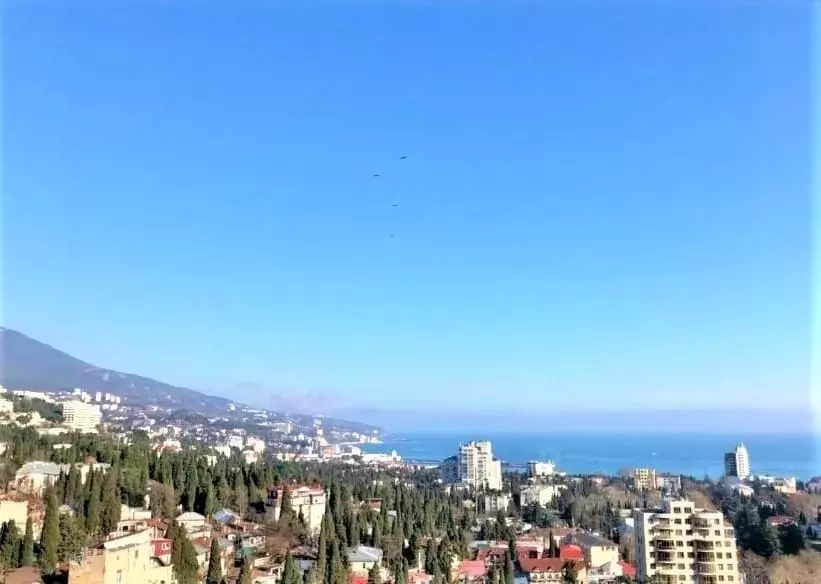 3-к кв. Крым, Ялта ул. Котельникова, 1 (143.8 м) - Фото 1