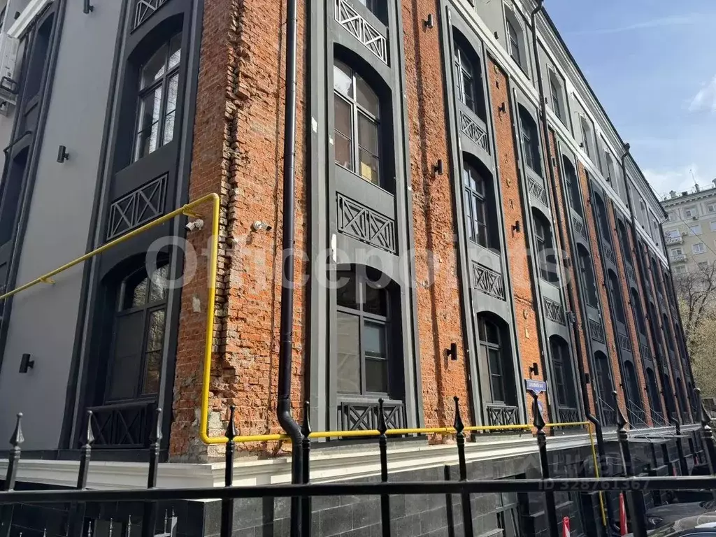 Офис в Москва ул. Земляной Вал, 50АС6 (385 м) - Фото 1