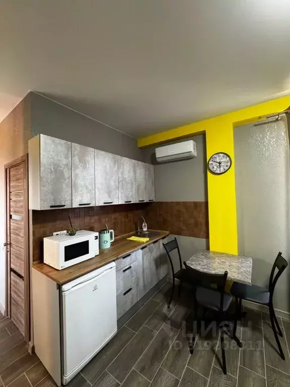Комната Крым, Алушта ул. Сергеева-Ценского, 15Б - Фото 1