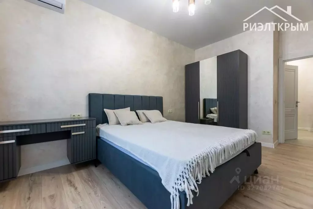 1-к кв. Крым, Симферополь просп. Александра Суворова, 15к10 (42.6 м) - Фото 1