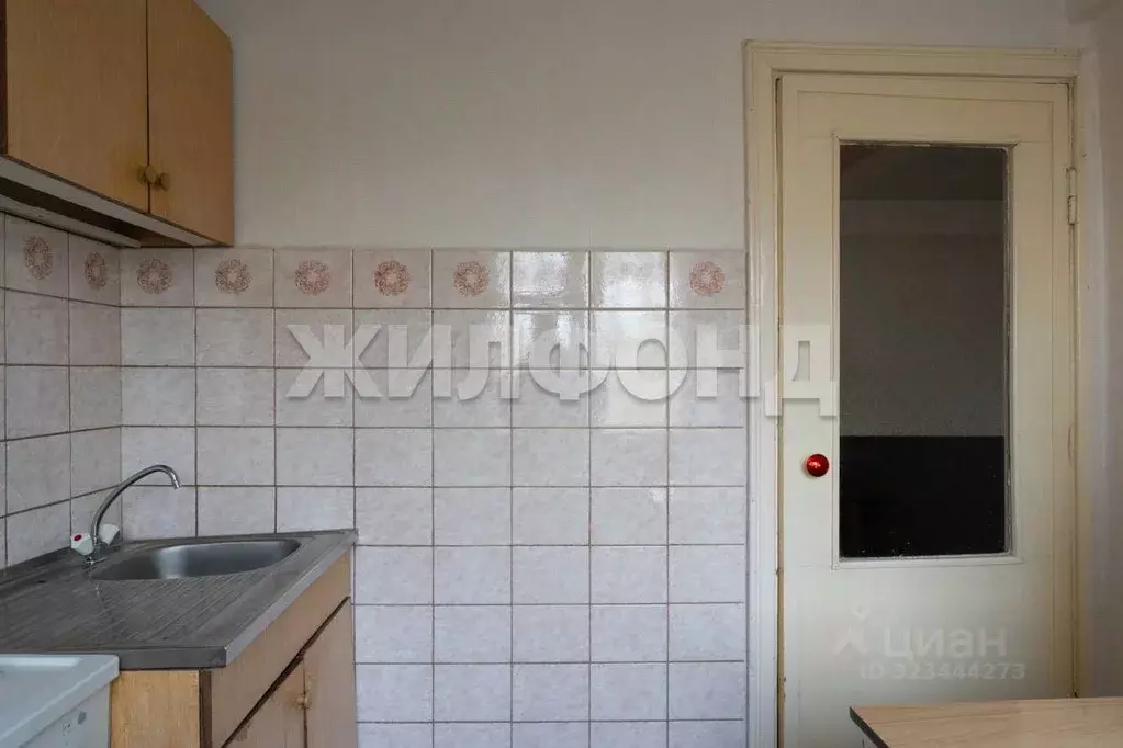 2-к кв. Новосибирская область, Новосибирск просп. Димитрова, 11 (44.6 ... - Фото 1