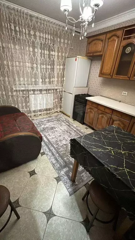 1-к. квартира, 38 м, 1/5 эт. - Фото 1