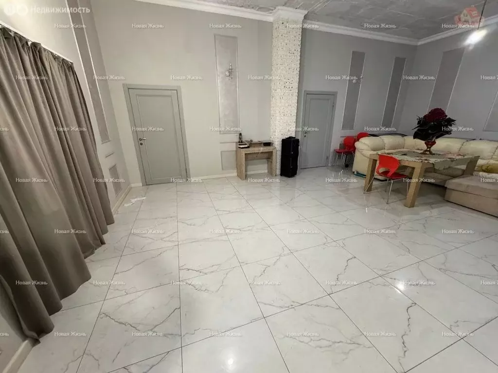 Дом в деревня Картино, Картинская улица, 12 (650 м) - Фото 1