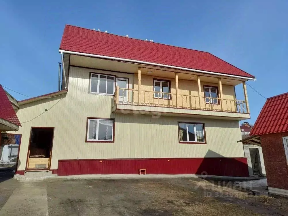 Дом в Алтай, Горно-Алтайск ул. Воинской славы, 14 (142 м) - Фото 1