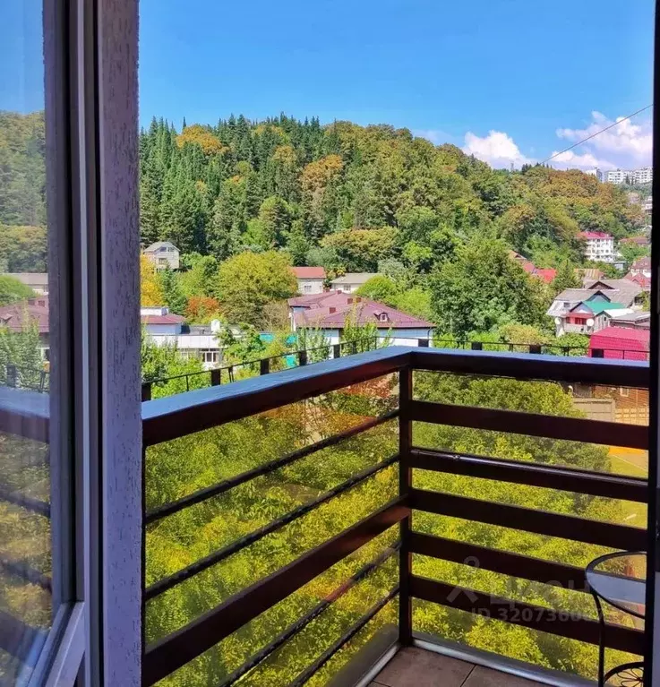 1-к кв. Краснодарский край, Сочи ул. Макаренко, 8 (44.0 м) - Фото 0