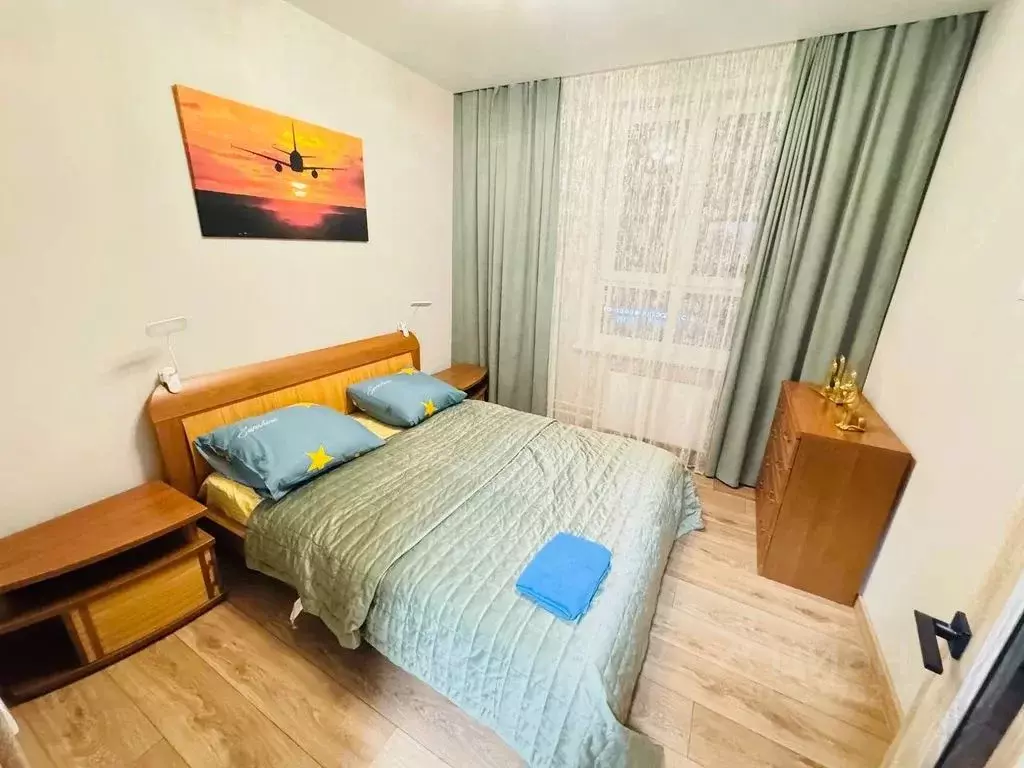 2-к кв. Красноярский край, Красноярск ул. Апрельская, 9А (55.0 м) - Фото 0