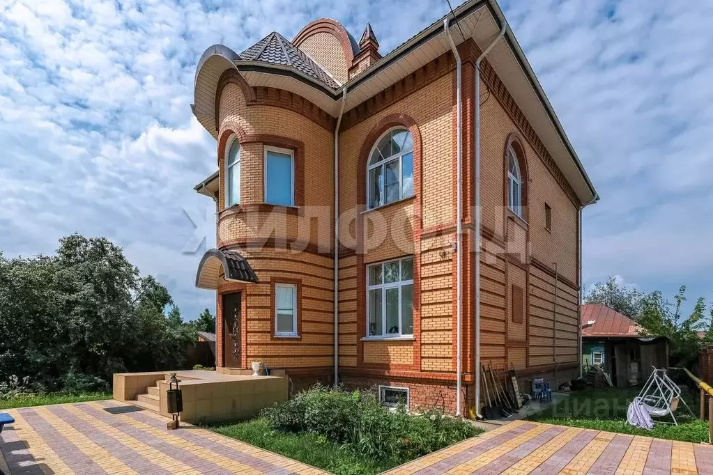 Коттедж в Новосибирская область, Новосибирск Таманская ул. (470 м) - Фото 0