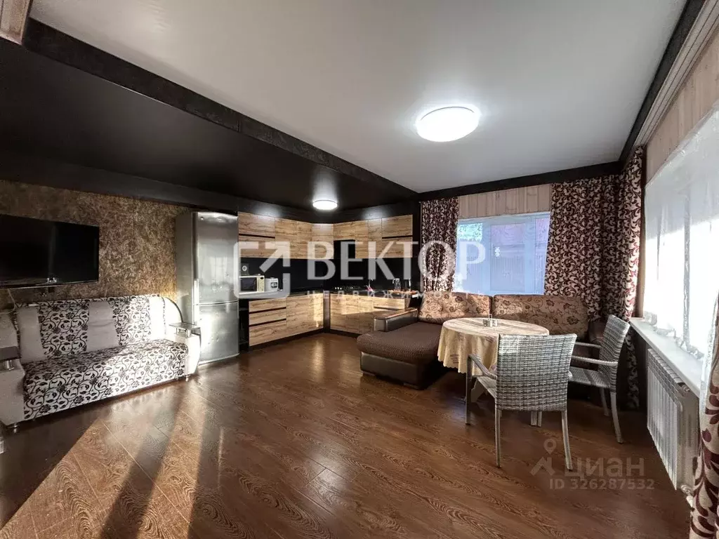 Дом в Костромская область, Красносельский район, Шолоховское с/пос, д. ... - Фото 1