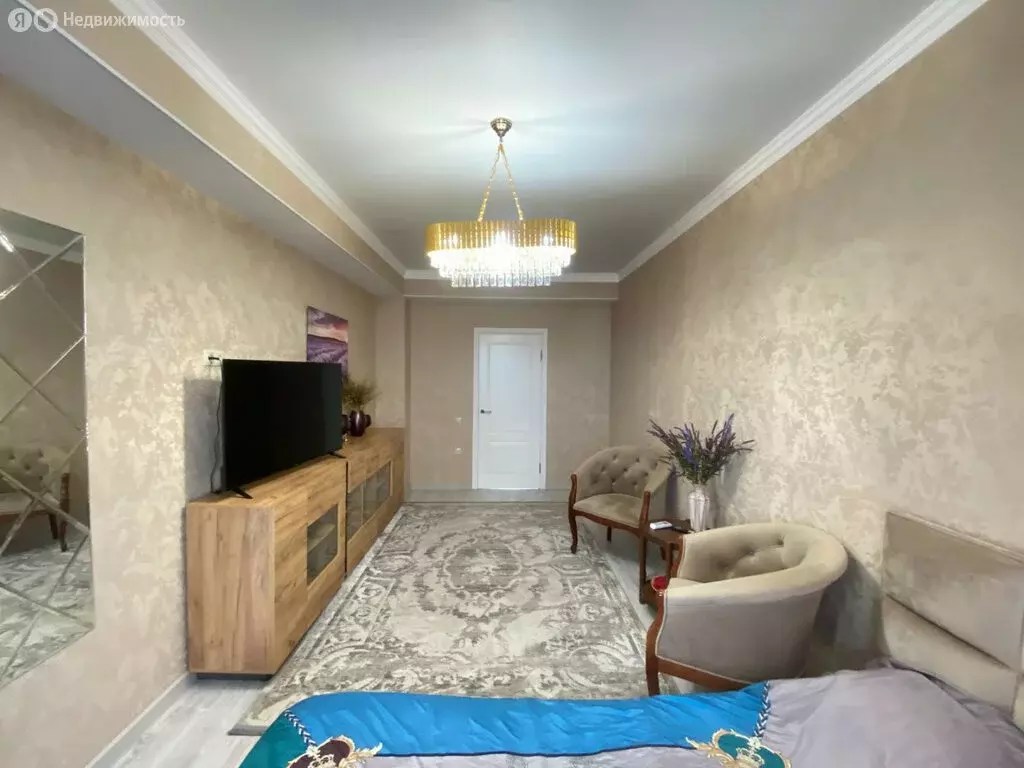 1-комнатная квартира: Дербент, проспект Агасиева, 18Ж (50 м) - Фото 1