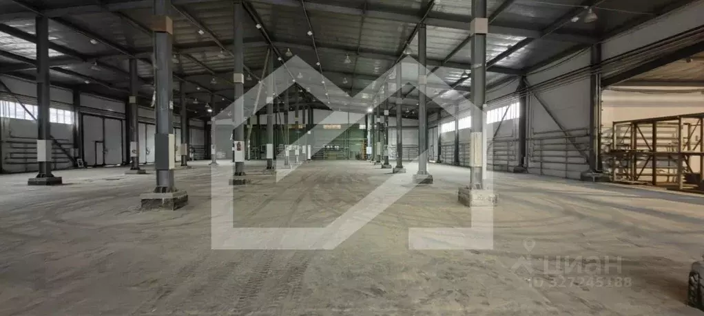 Помещение свободного назначения в Москва д. Сосенки, 16с1 (1500 м) - Фото 1