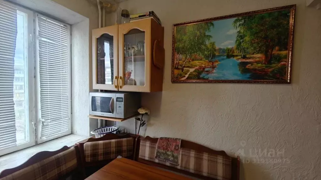 2-к кв. Крым, Евпатория ул. 60 лет ВЛКСМ, 2/112 (49.8 м) - Фото 1