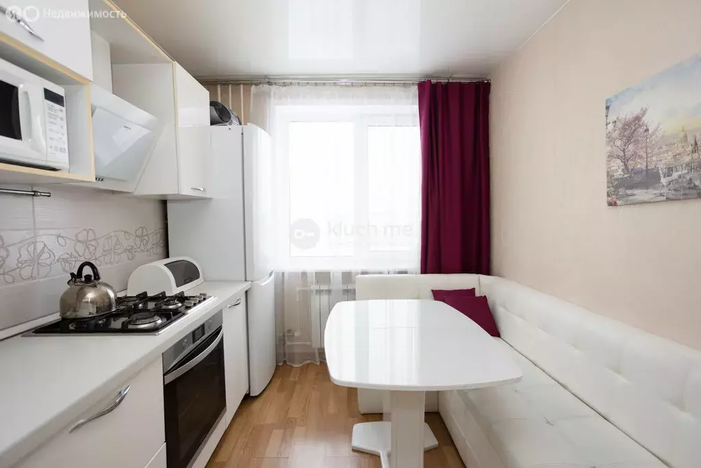 3-комнатная квартира: Казань, улица Фатыха Амирхана, 40 (75.1 м) - Фото 1