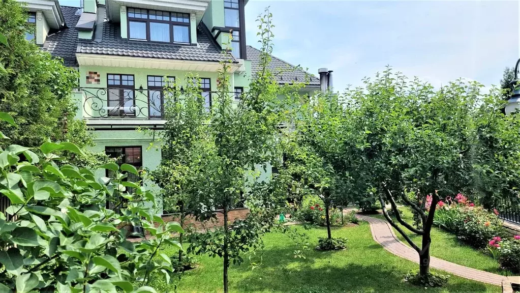 Коттедж в Москва Юровская ул., 92 (380 м) - Фото 1