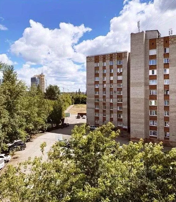 Комната Омская область, Омск Бульварная ул., 2А (17.0 м) - Фото 0