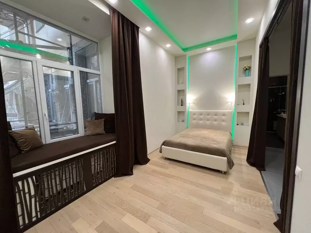 2-к кв. Санкт-Петербург Невский просп., 65 (55.6 м) - Фото 0