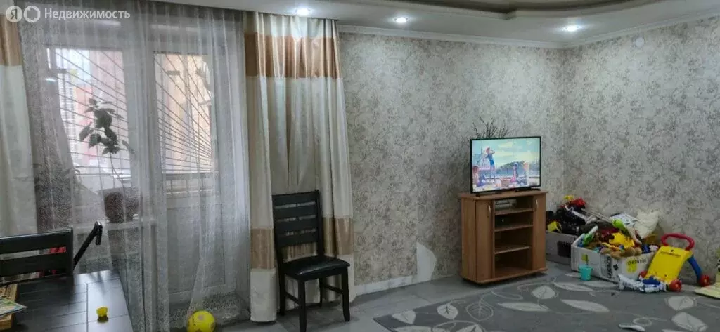 3-комнатная квартира: Иркутск, улица Сурнова, 30/4 (107.3 м) - Фото 1