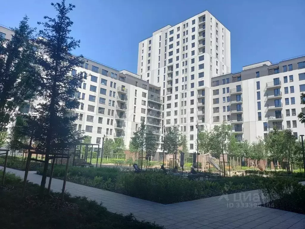 2-к кв. Тюменская область, Тюмень ул. Республики, 205к1 (56.0 м) - Фото 1