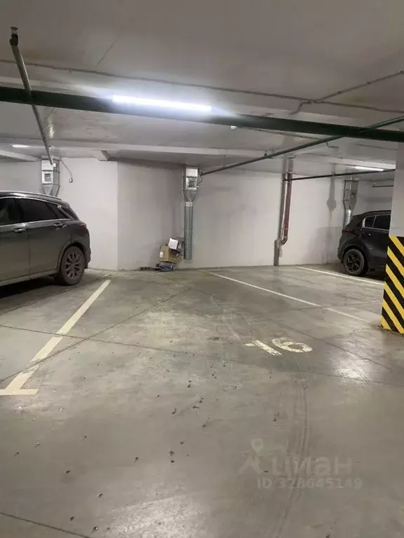 Гараж в Московская область, Красногорск городской округ, пос. ... - Фото 1